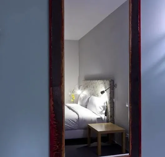 Alfama - Lounge Apartament *