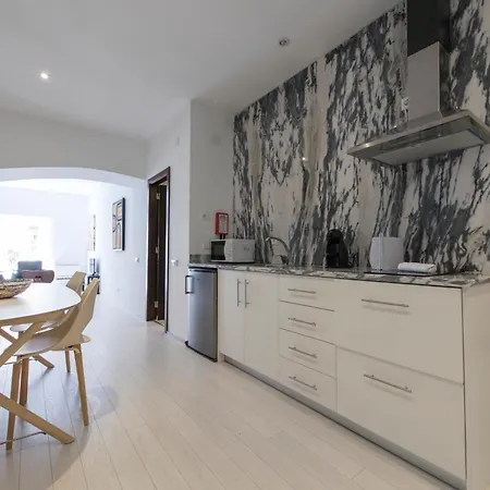 Alfama - Lounge Apartmanhotel Lisboa