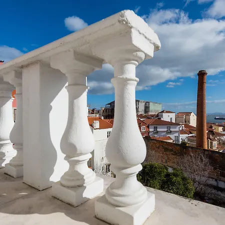 Alfama - Lounge *