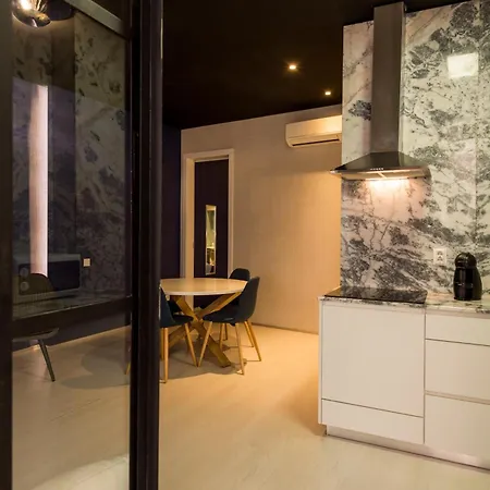 Lejlighedshotel Alfama - Lounge 3*