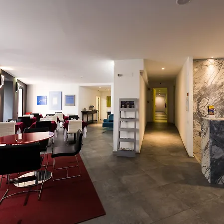 Alfama - Lounge Apartmanhotel